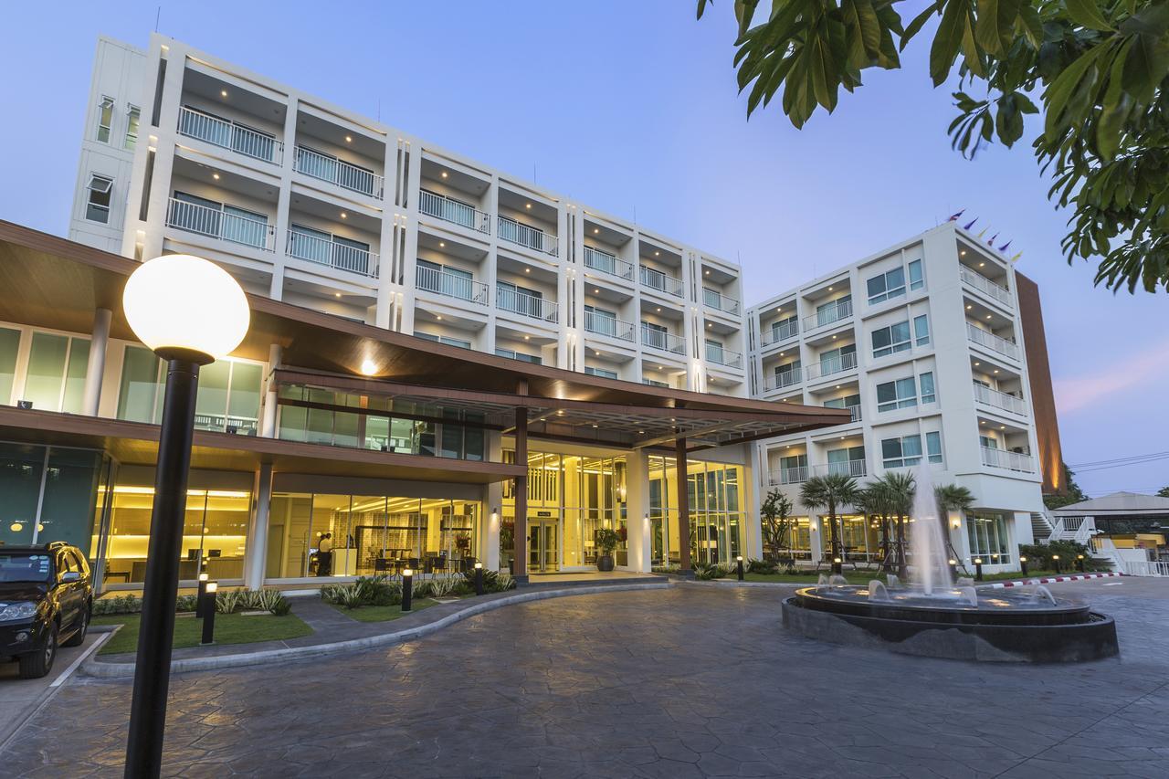 Kantary 304 Hotel Prachinburi Szimahaphot Kültér fotó